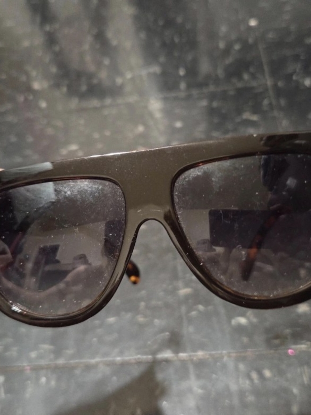 Classic Black Women’s Sunglasses - Sleek Full-Frame Design